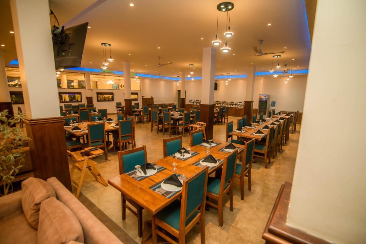 Royal Reach Udawalawe酒店 外观 照片